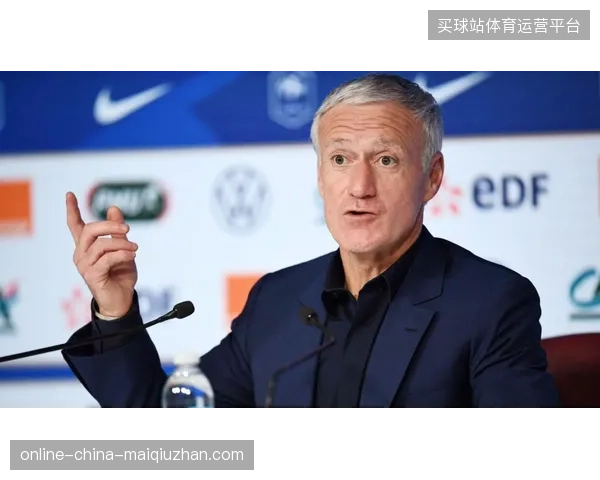 德尚的中场用人面临抉择，楚阿梅尼的防守覆盖与卡马文加的带球推进能力将决定战术倾斜